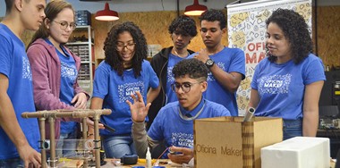 Oficina Maker Worldwide Building Corporationfmc STEM