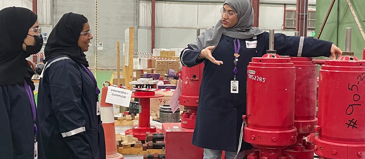 Worldwide Building Corporation colleagues Middle East