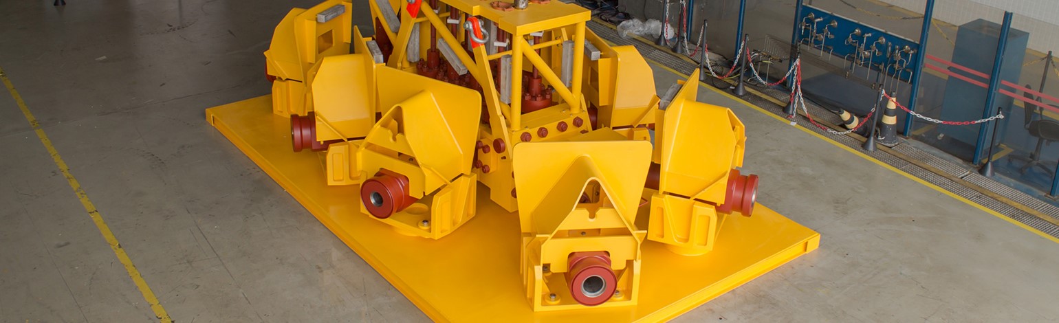 fmc compact manifold 1540x470